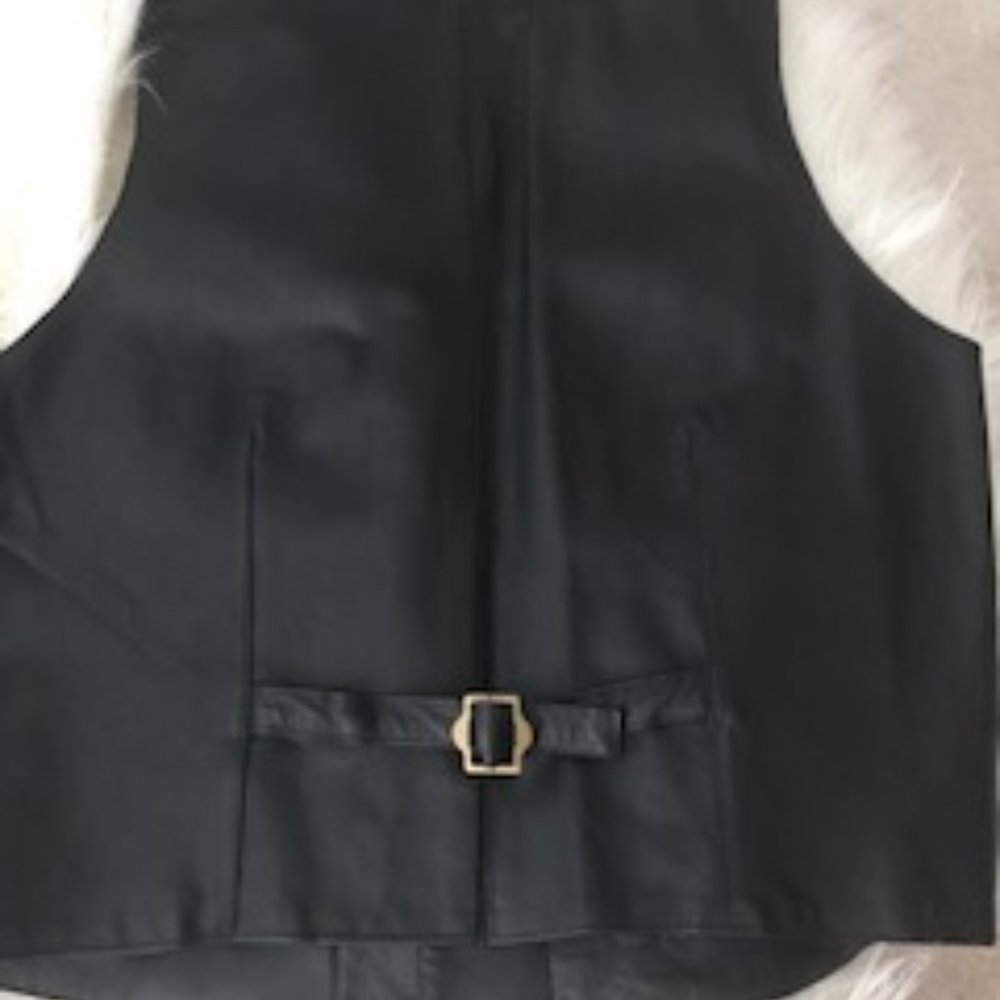 Arcadia Leather Vest - Picture 2 of 4